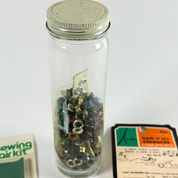 Sewing Craft Tools Lot Kenyon Repair Kit Pull E-Z Threader Buttons Vintage - Picture 5 of 11